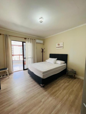 APARTAMENTO EM MEIA PRAIA ITAPEMA 3 QUARTOs